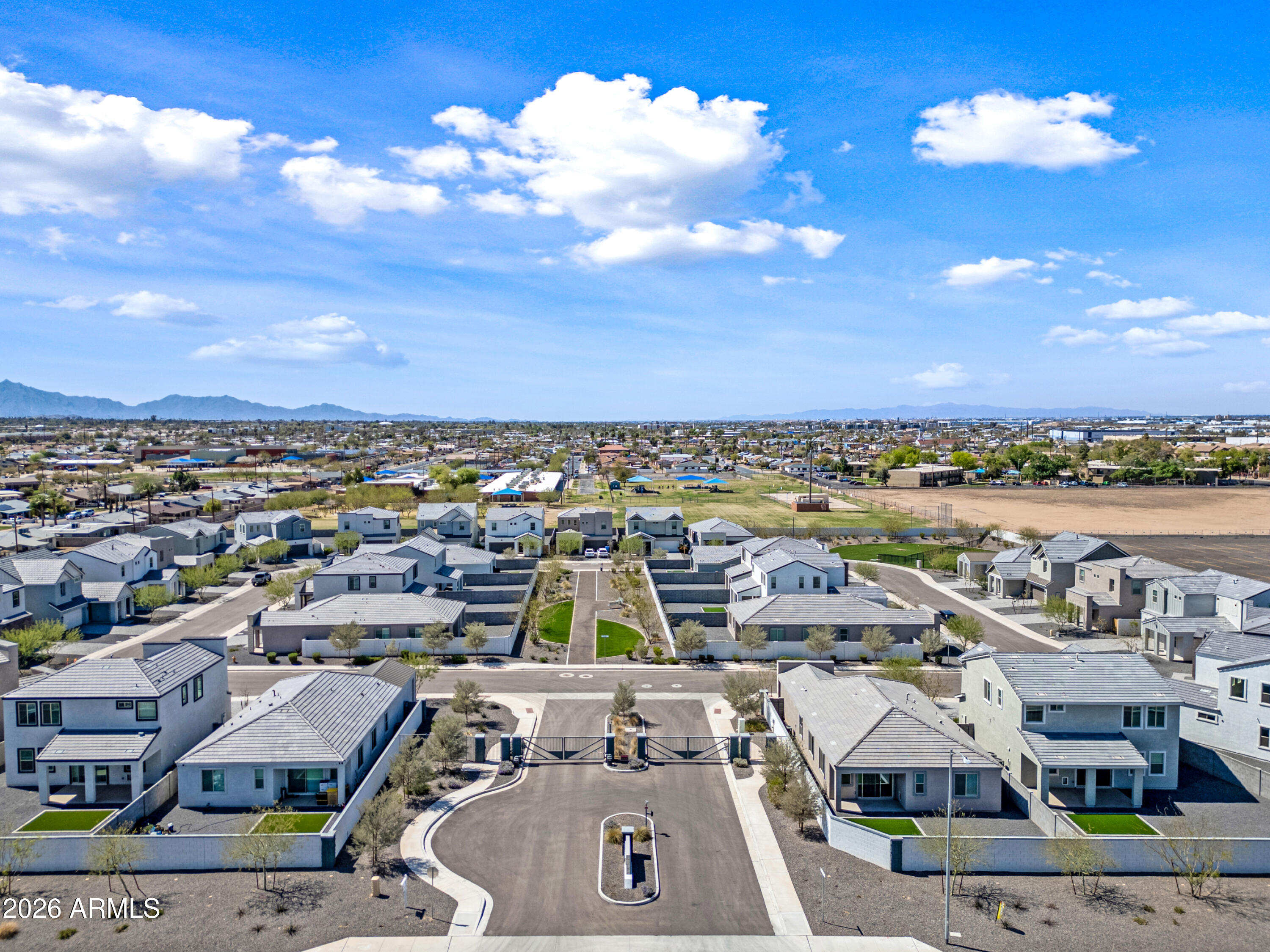 2331 E LEVI Drive