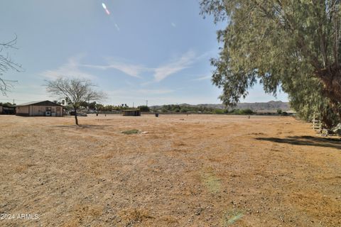 2527 E SOUTHERN Avenue 14 Phoenix AZ 85040