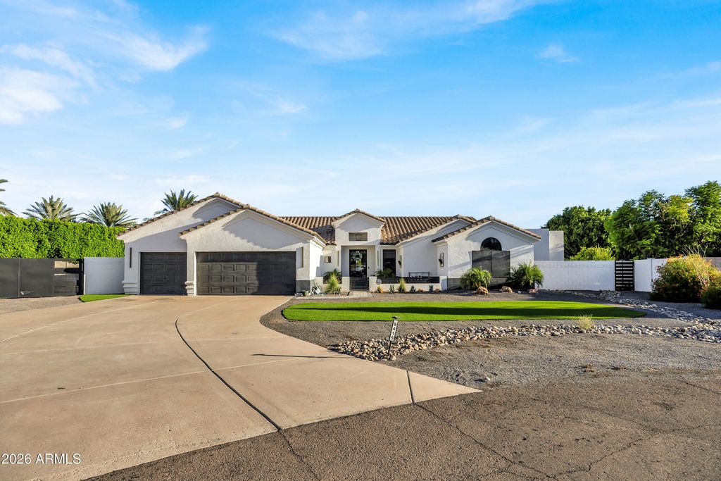 Photo of 9415 W Electra Lane, Peoria, AZ 85383 (MLS # 6969278)