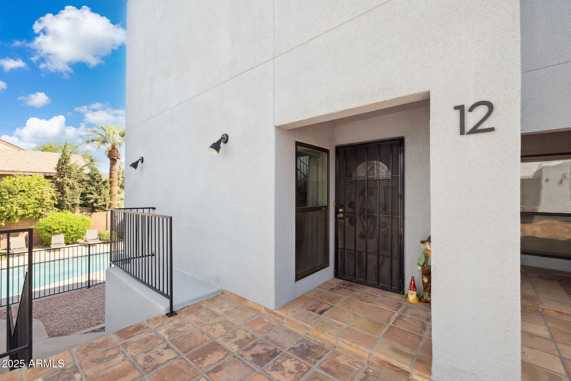 2 W GEORGIA Avenue 12