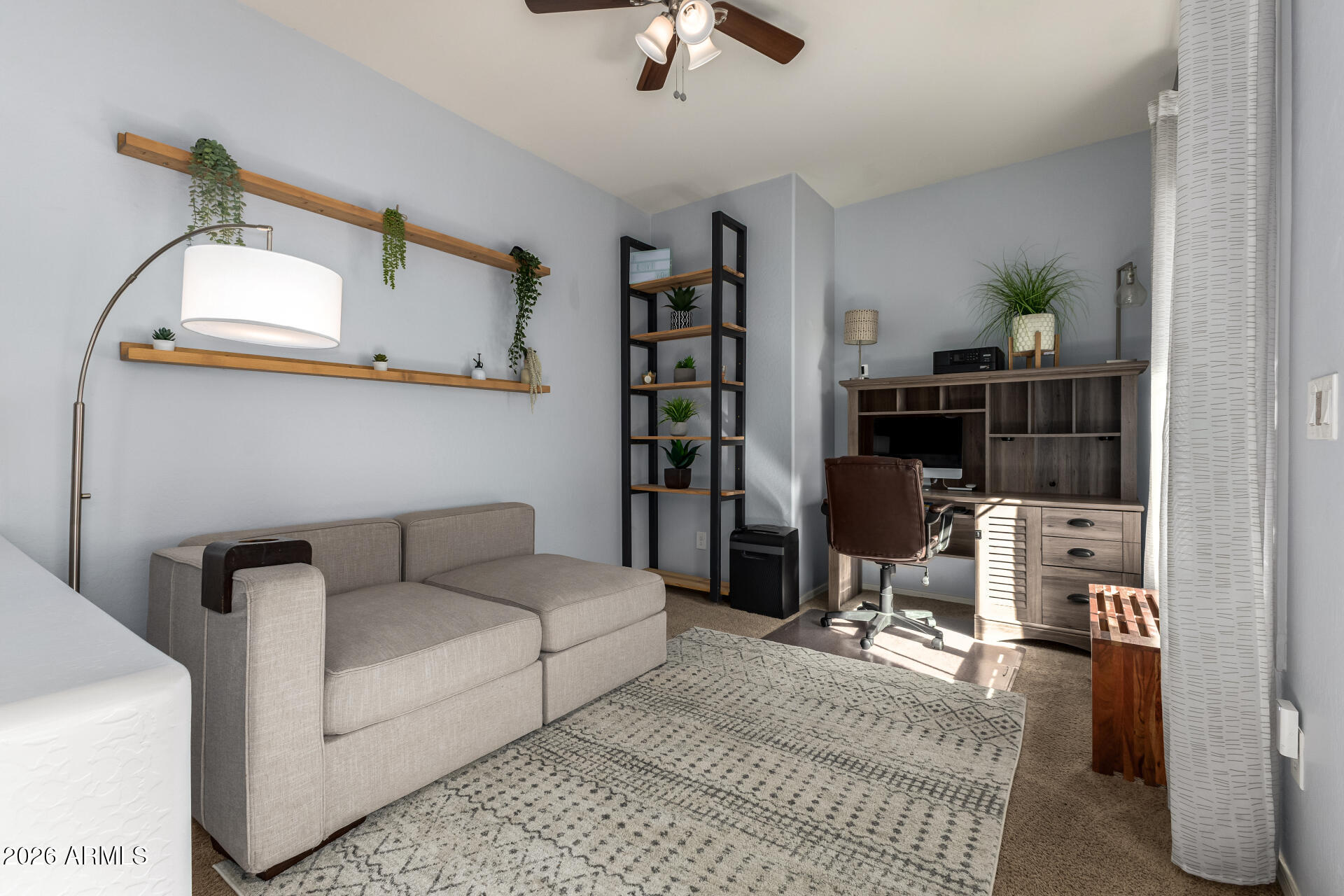 8867 W HOLLYWOOD Avenue