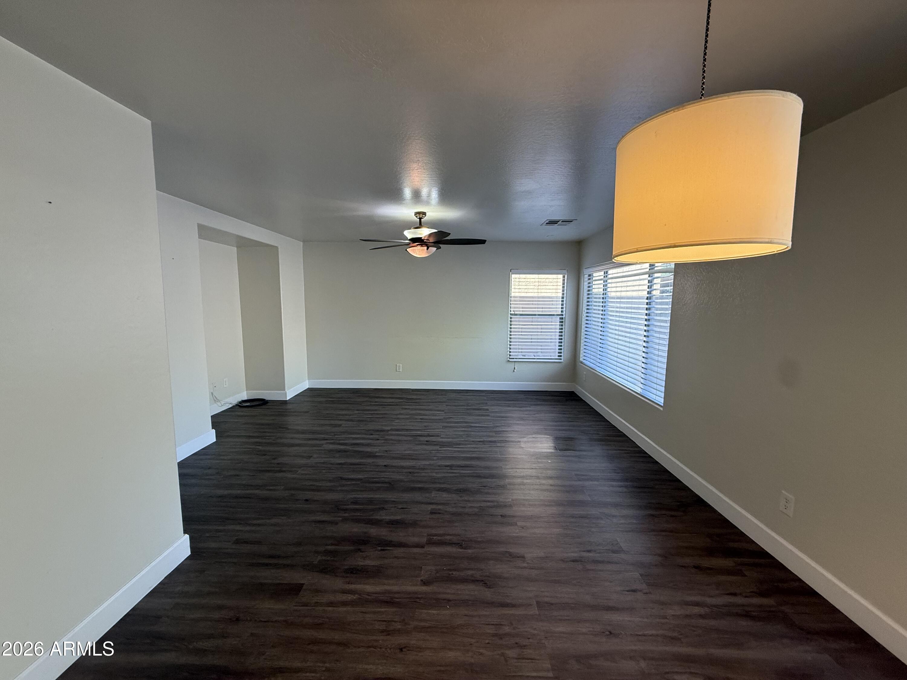 2408 W SKINNER Drive