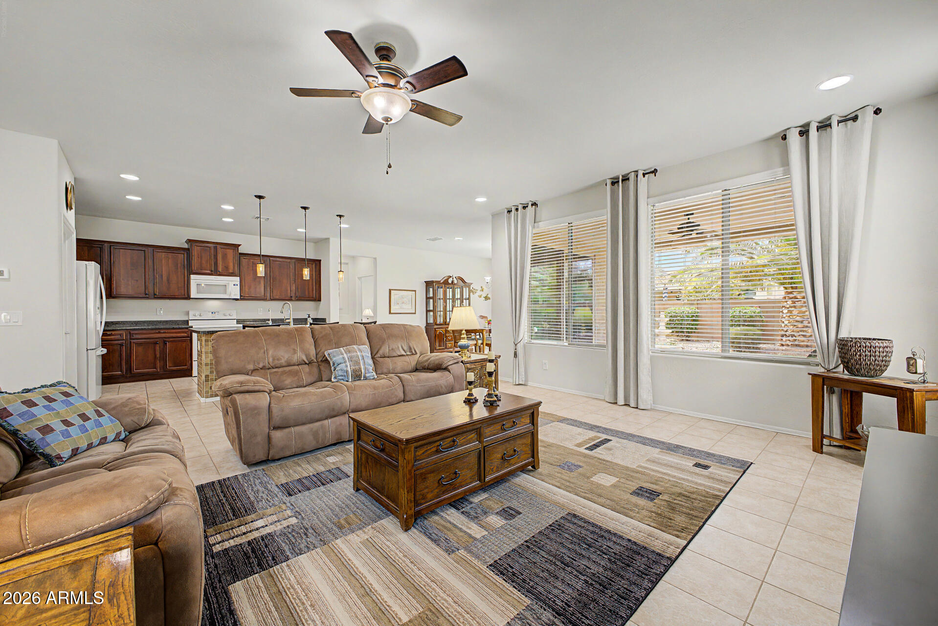 4362 N MONTICELLO Drive