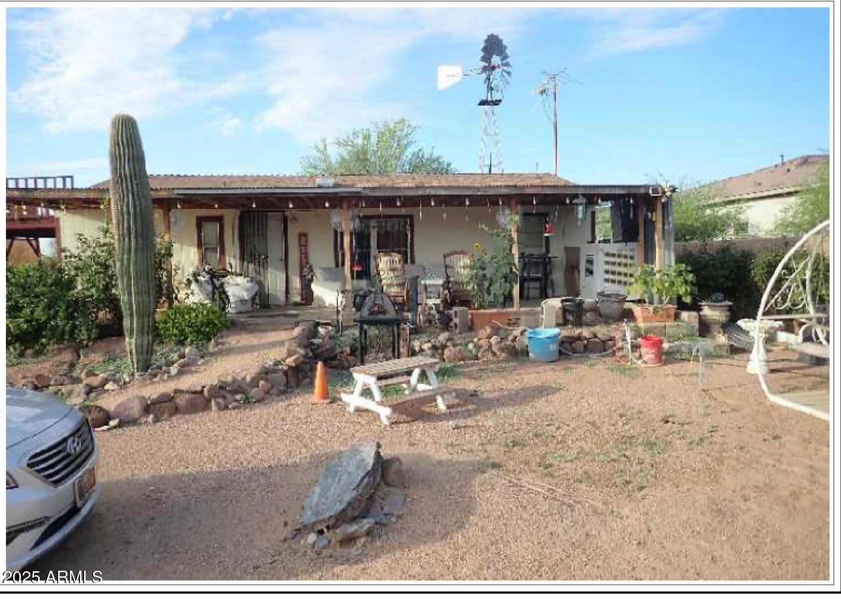 3805 W DYNAMITE Boulevard