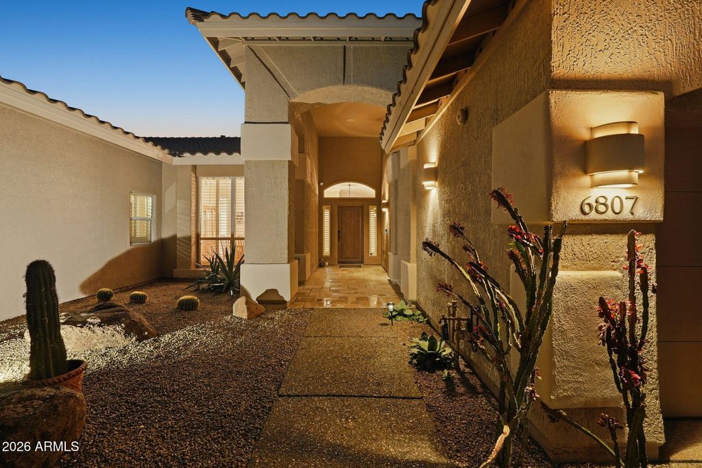 Photo of 6807 E Bobwhite Way, Scottsdale, AZ 85266 (MLS # 6973290)