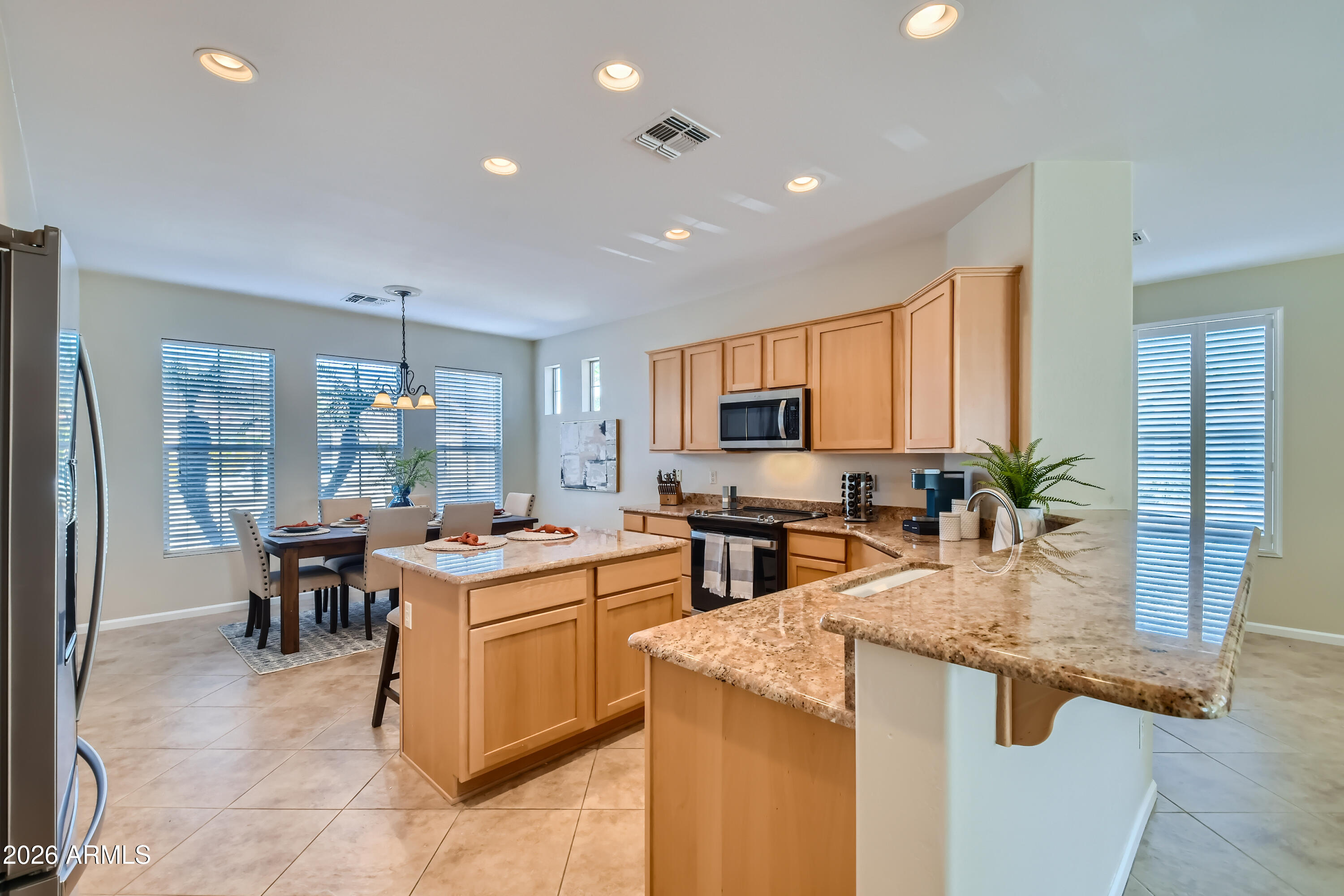 16551 W BERKELEY Road