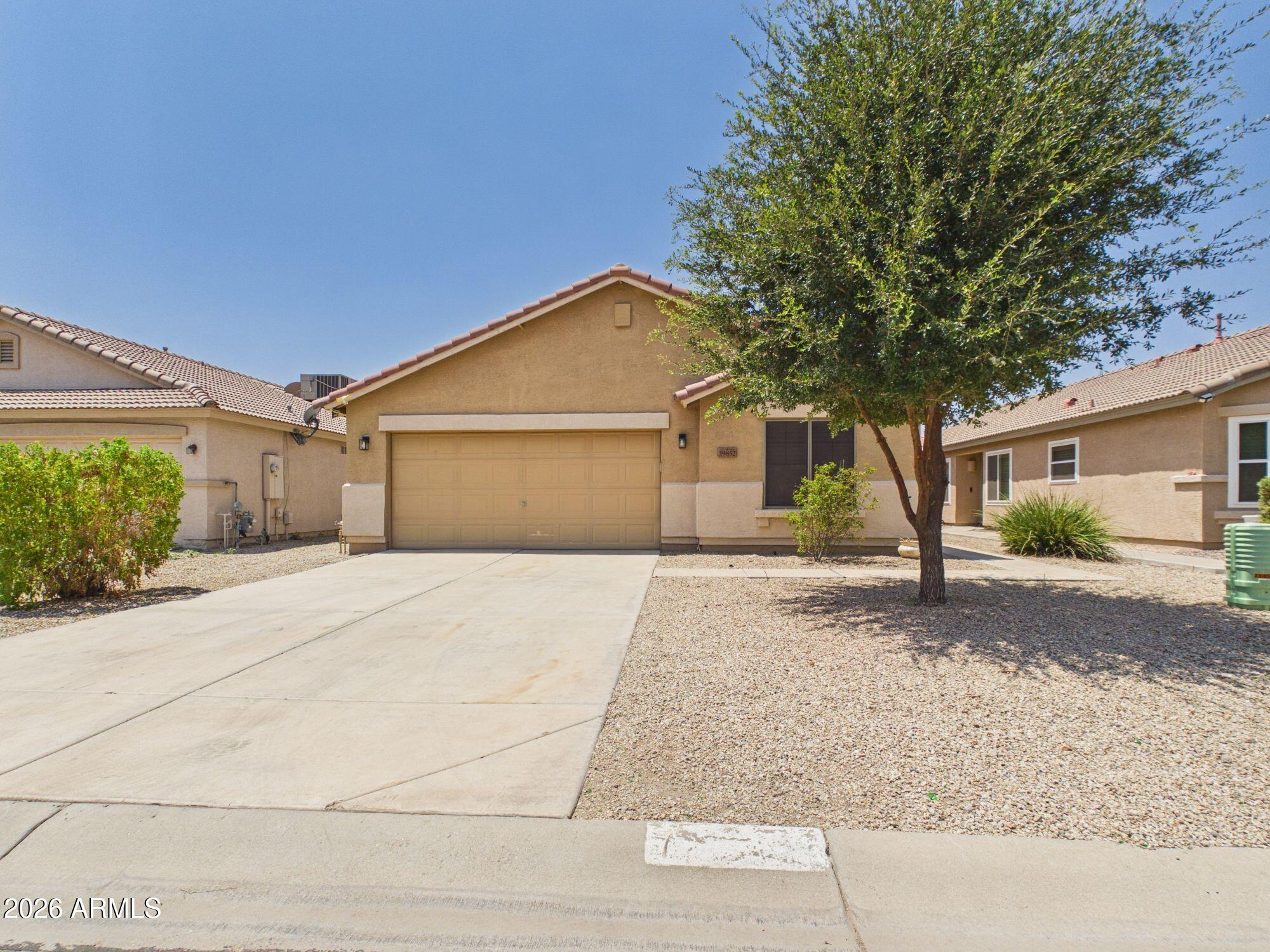 39852 N PARISI Place