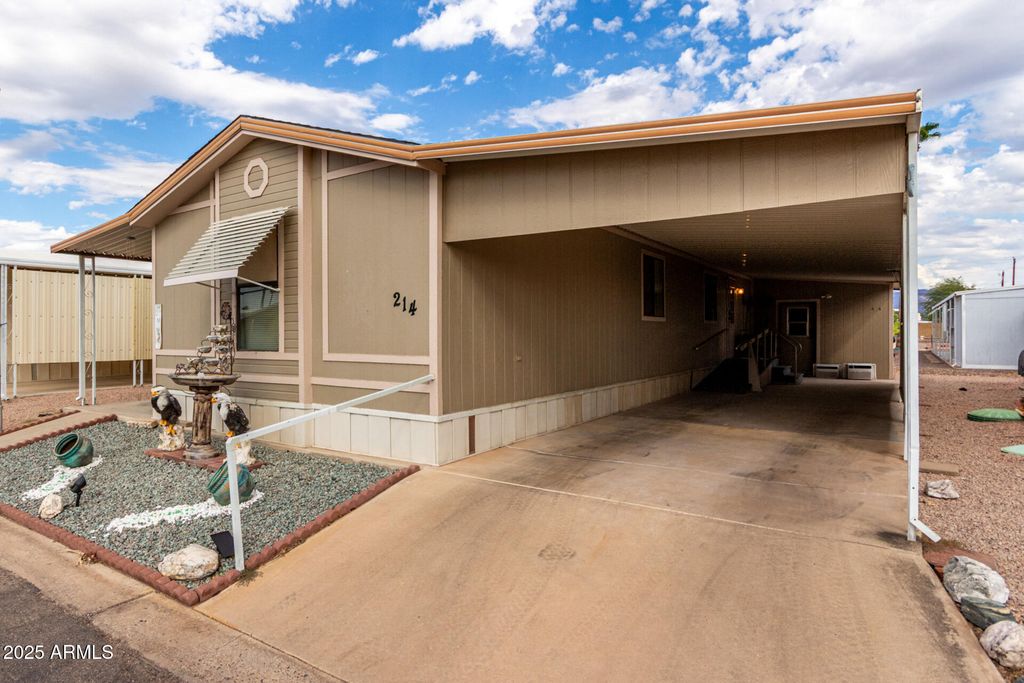 Photo of 11101 E University Drive #214, Apache Junction, AZ 85120 (MLS # 6931417)
