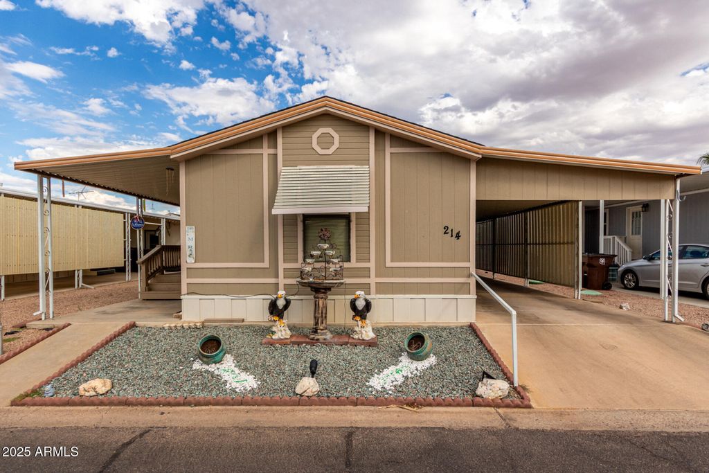 Photo of 11101 E University Drive #214, Apache Junction, AZ 85120 (MLS # 6931417)