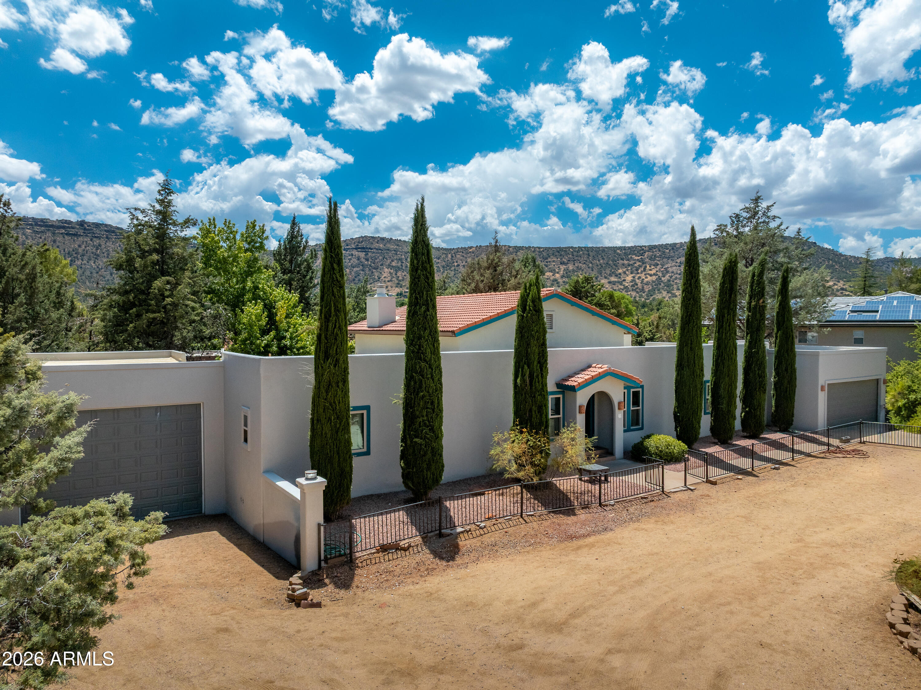 50 E TONTO Drive