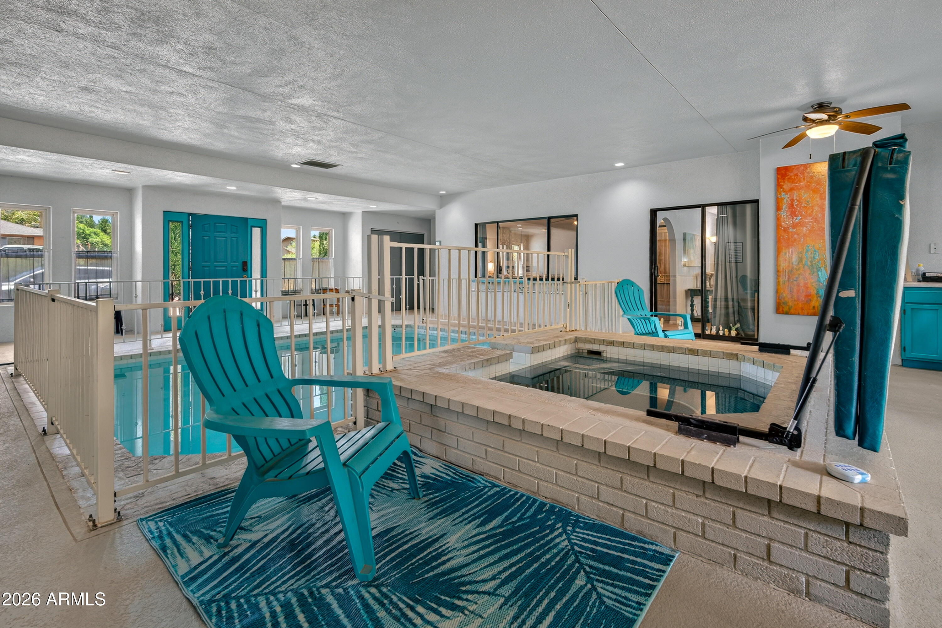 50 E TONTO Drive