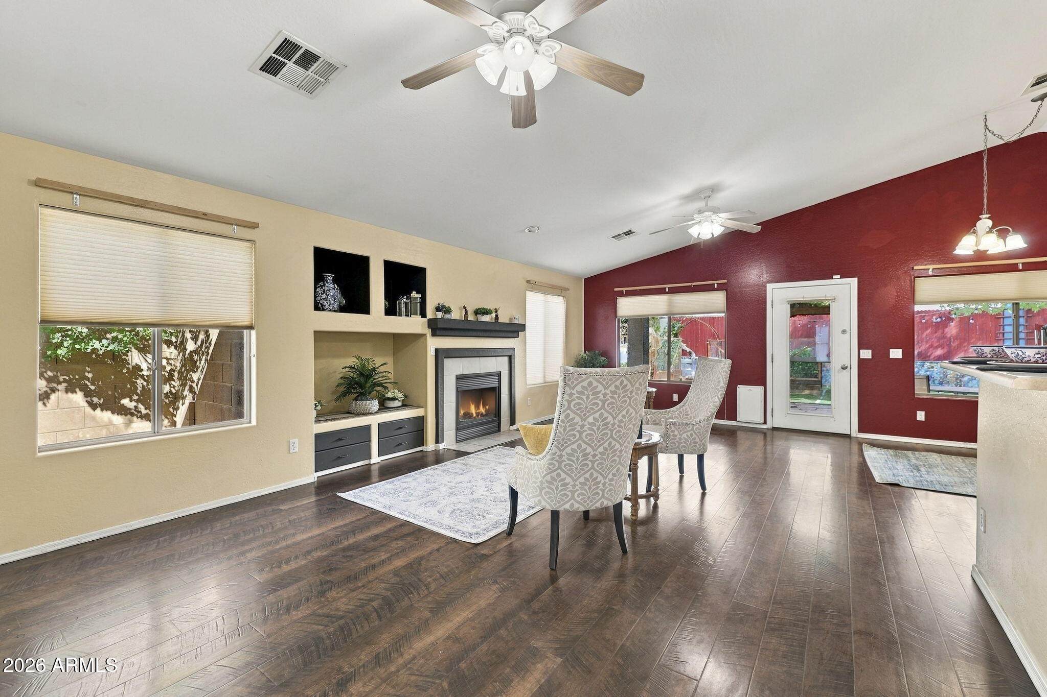 7685 N Summit Pass --