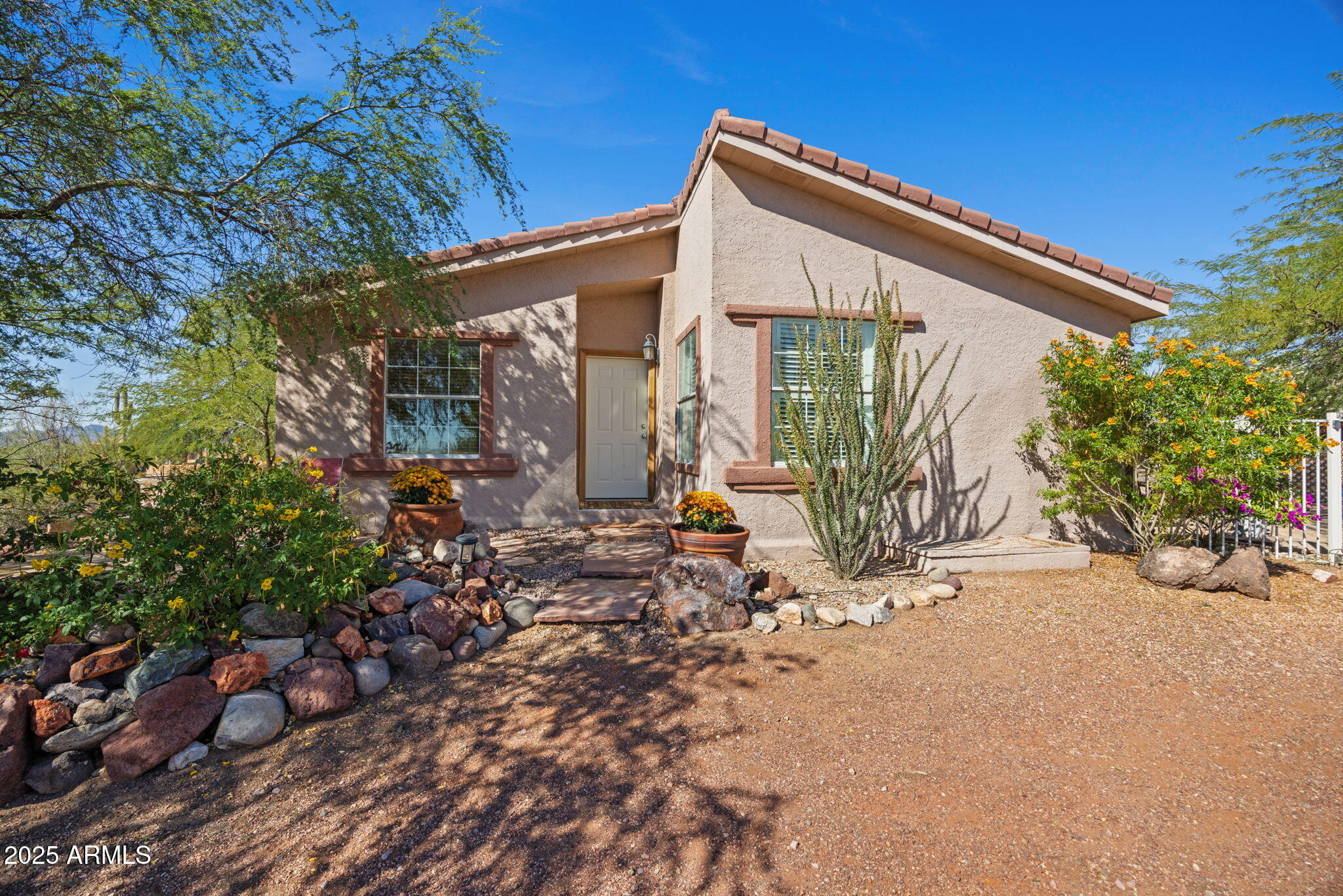 42210 N CASTLE HOT SPRINGS Road N