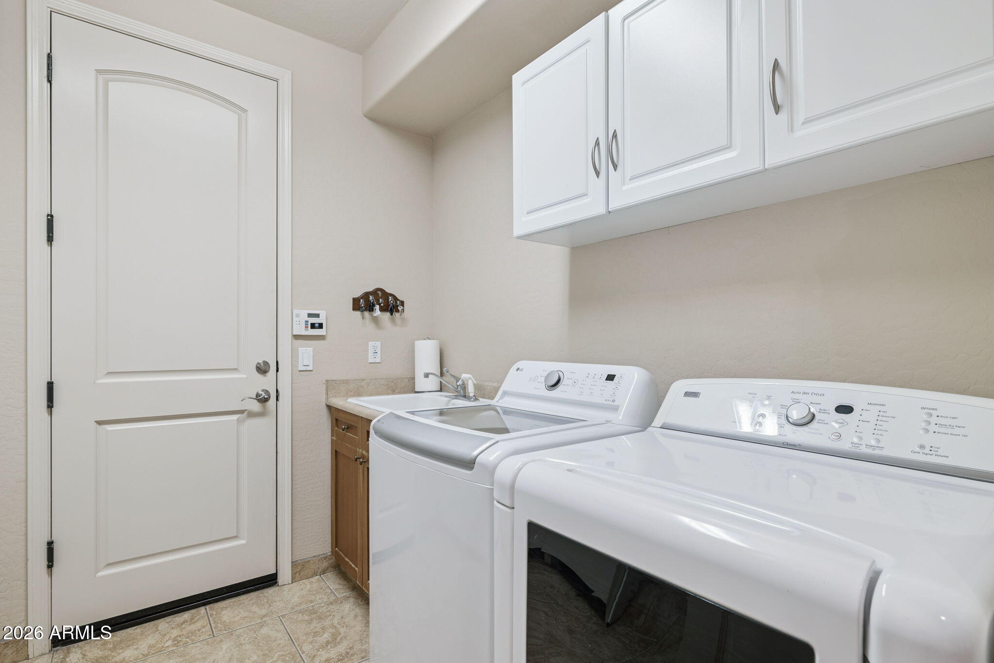 SUPERSTITION FOOTHILLS - Residential