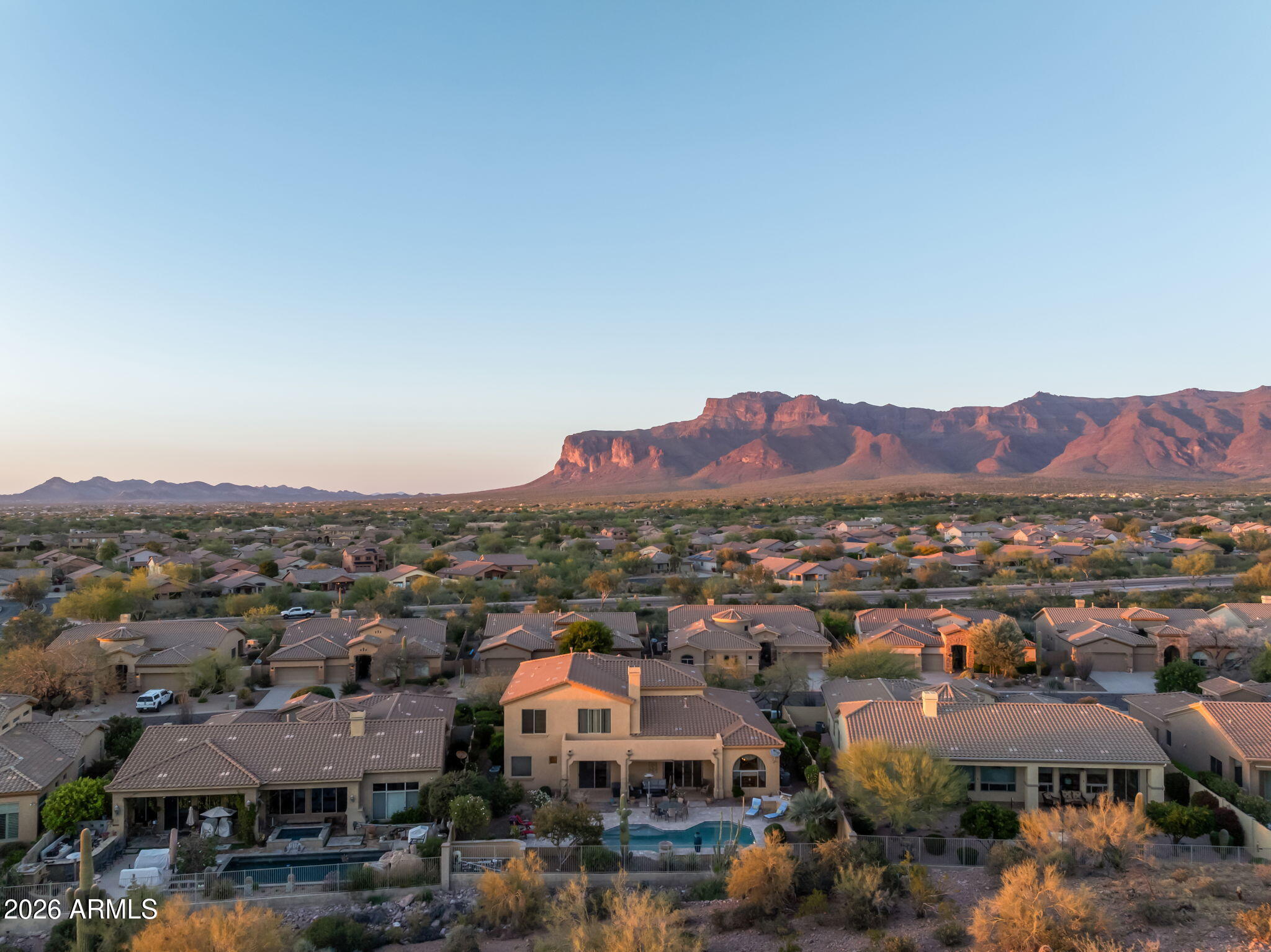 SUPERSTITION FOOTHILLS - Residential