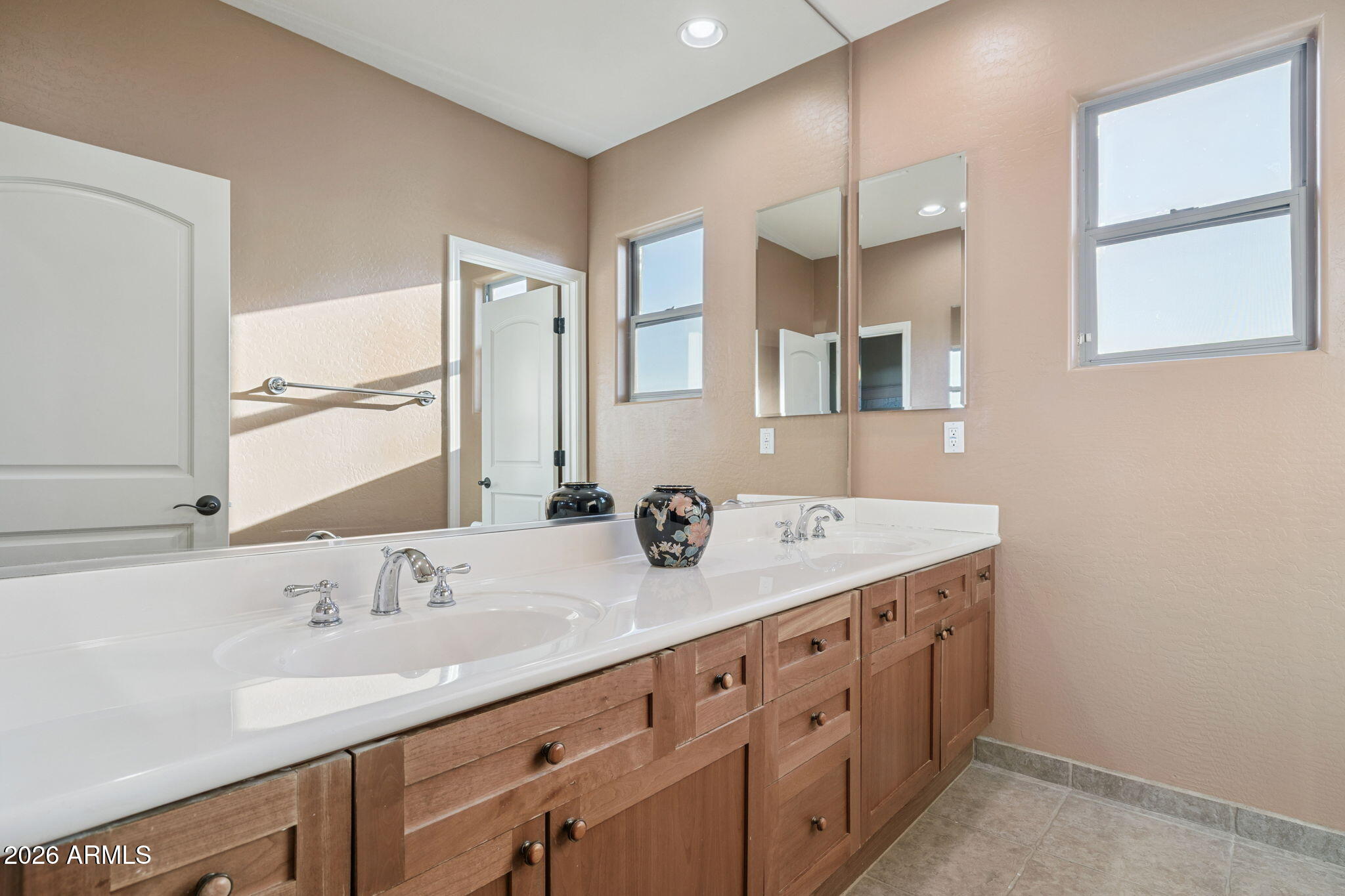 SUPERSTITION FOOTHILLS - Residential
