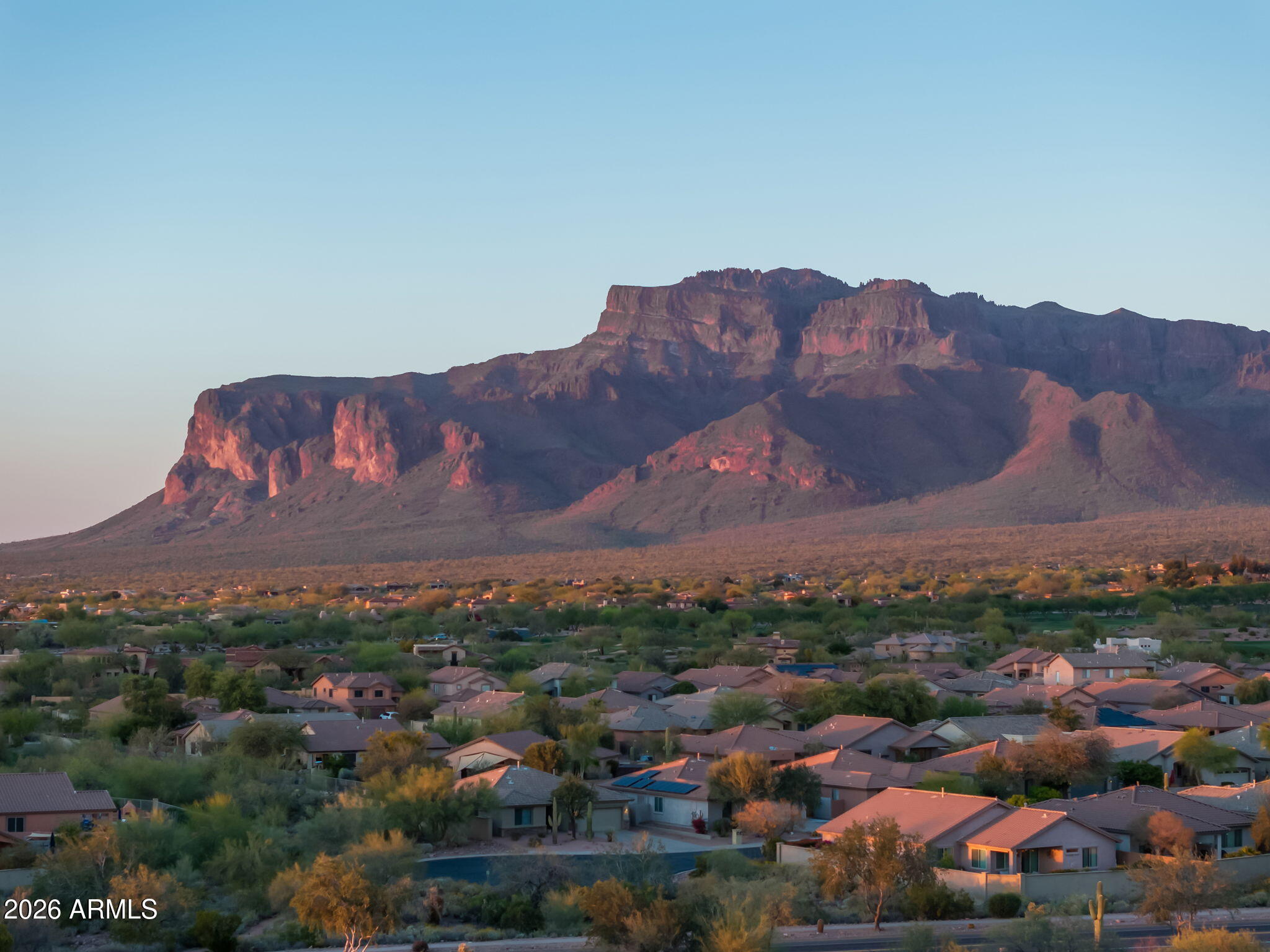 SUPERSTITION FOOTHILLS - Residential