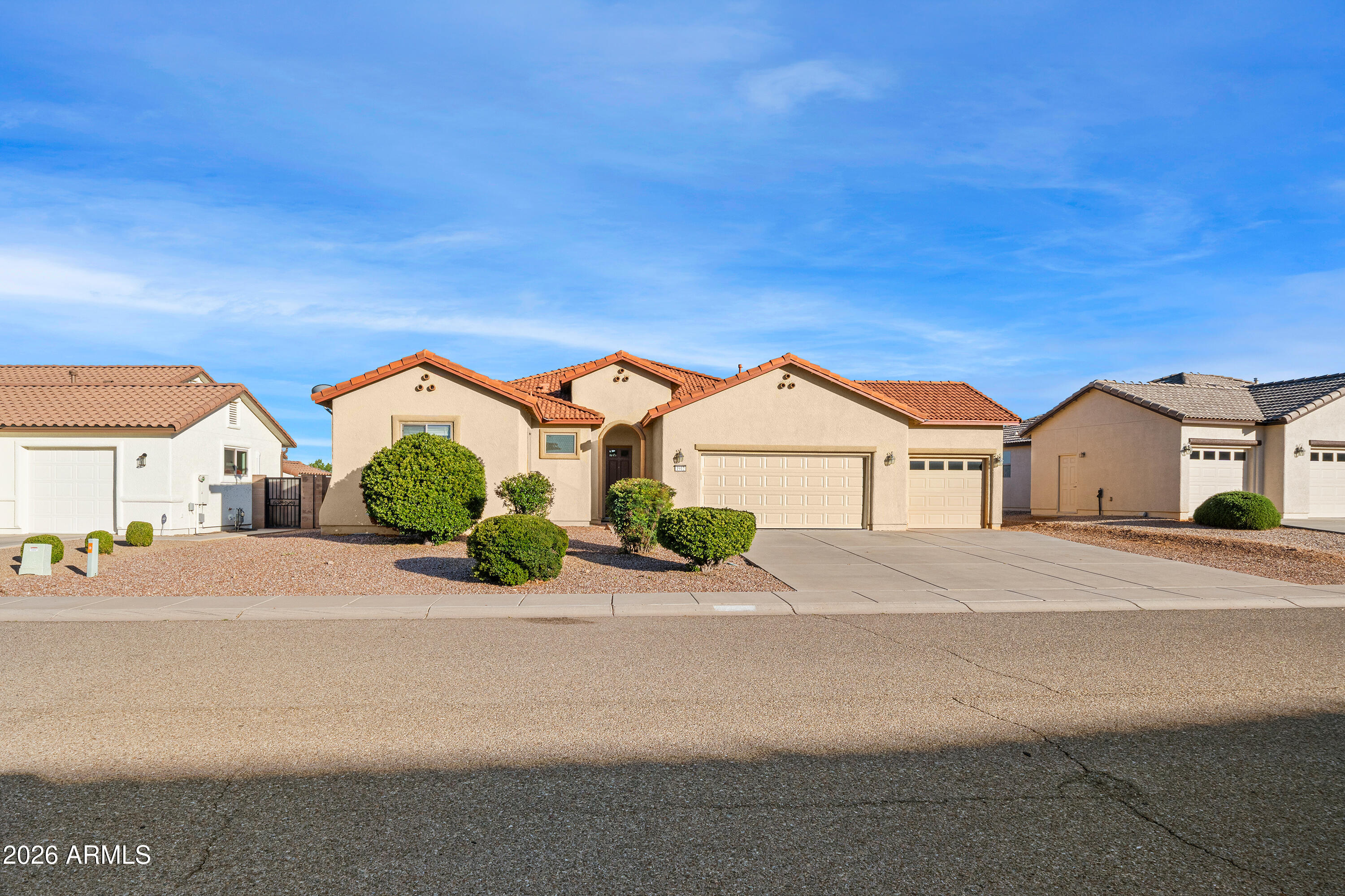 1912 PRAIRIE GRASS Drive