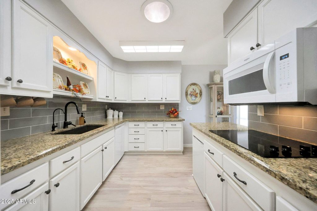 Photo of 10516 W Snead Drive, Sun City, AZ 85351 (MLS # 6931334)