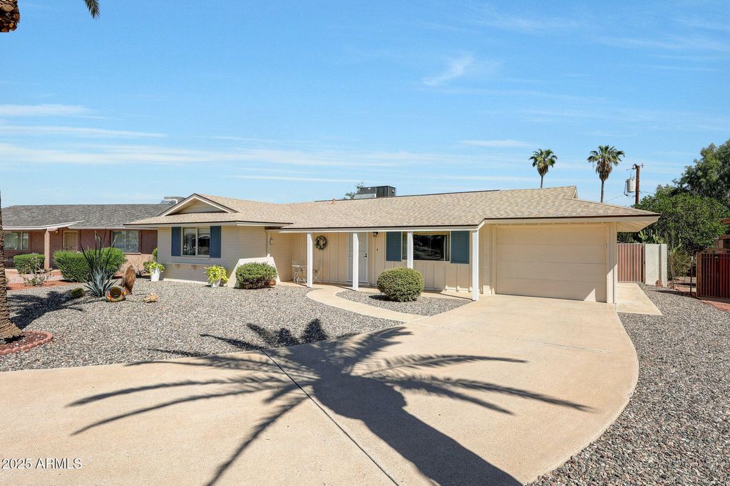 Photo of 10516 W Snead Drive, Sun City, AZ 85351 (MLS # 6931334)