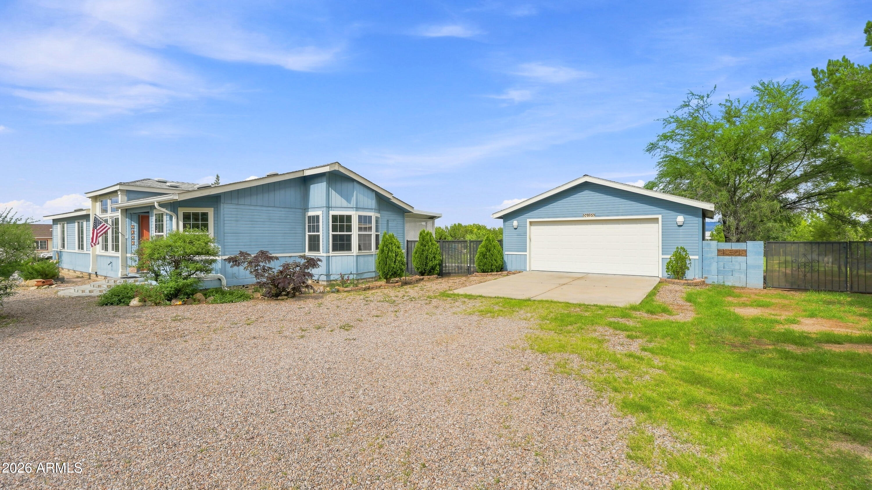 7005 S Elmer Loop