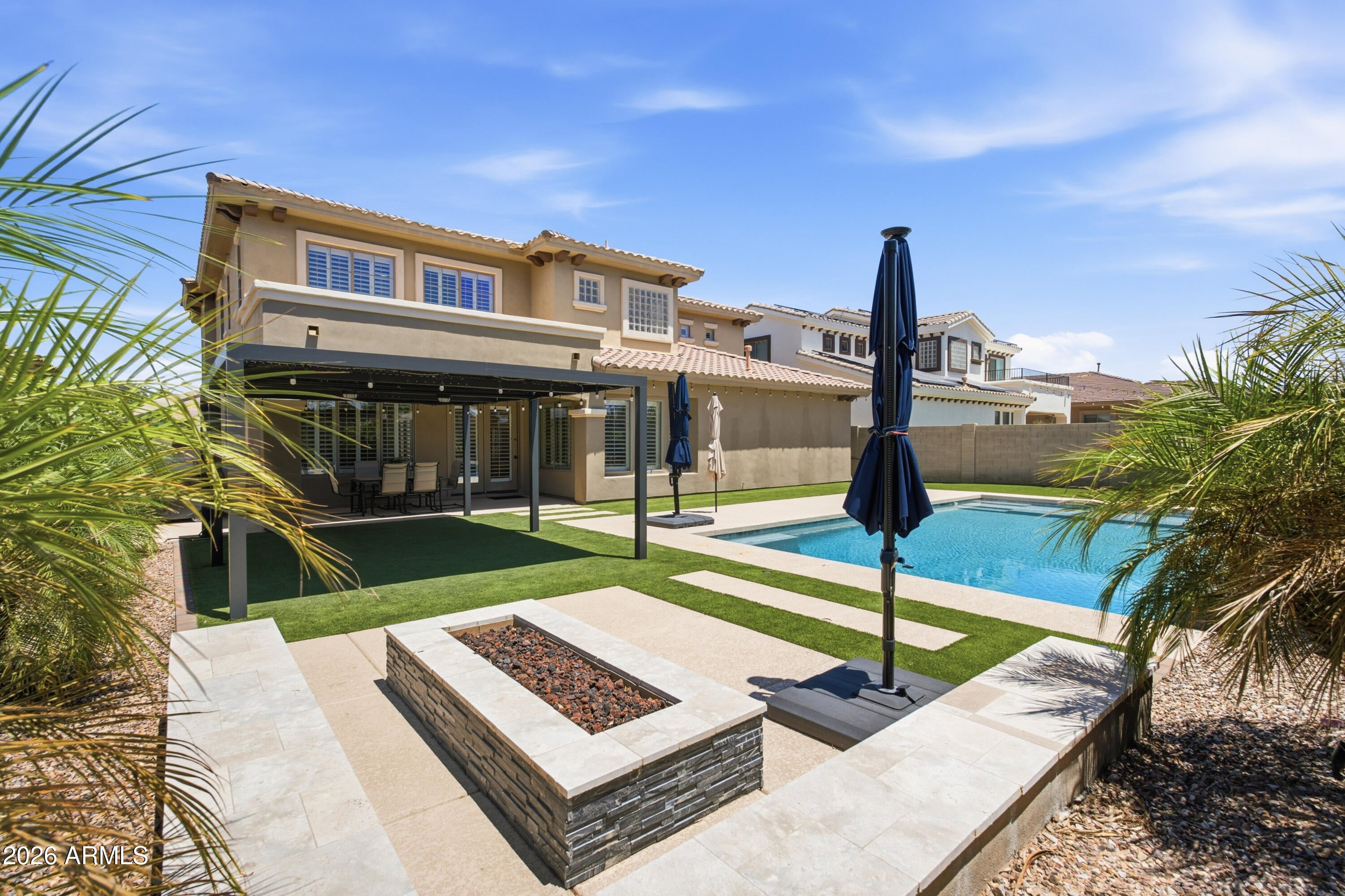 4353 E SANTA FE Court