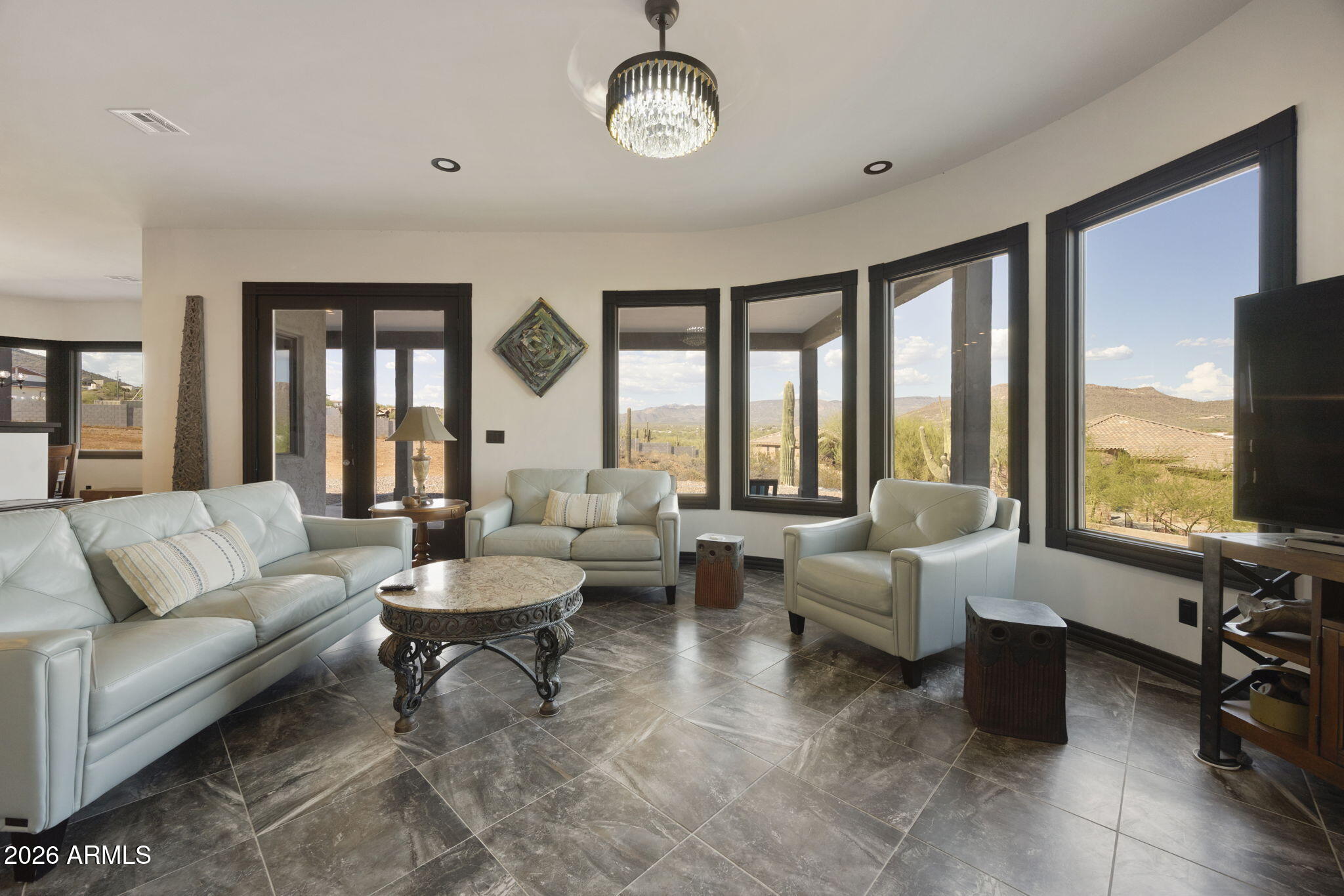 1008 W HONDA BOW Road