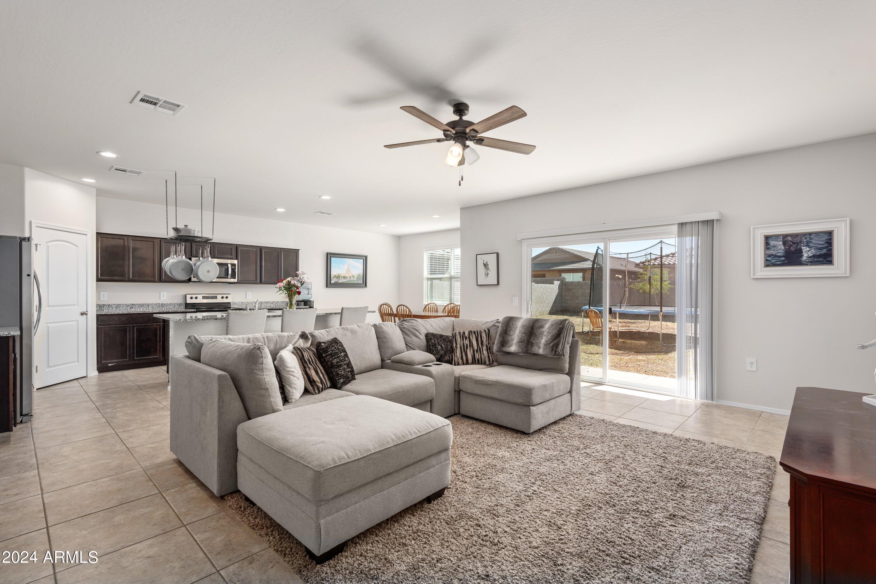 35419 W SAN ILDEFANSO Avenue