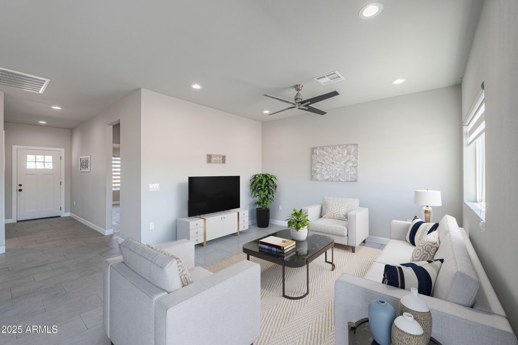 Photo of 78 N Pettoshas Drive, Maricopa, AZ 85139 (MLS # 6966099)