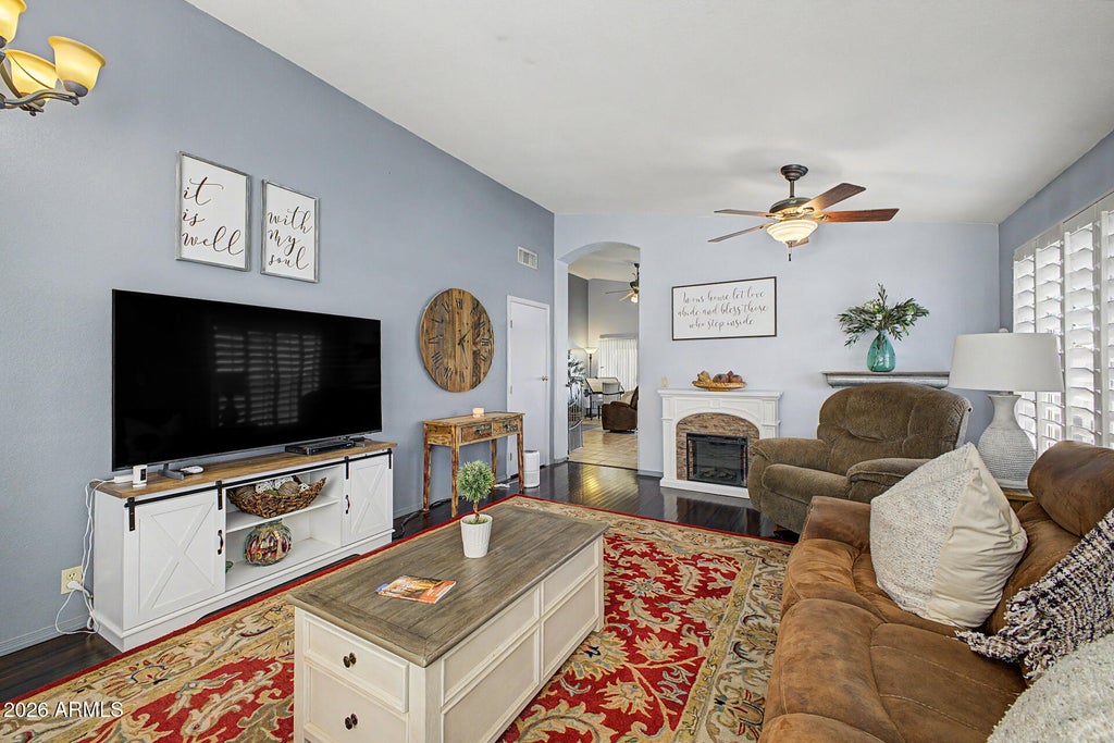 Photo of 6409 N 84th Lane, Glendale, AZ 85305 (MLS # 7083359)