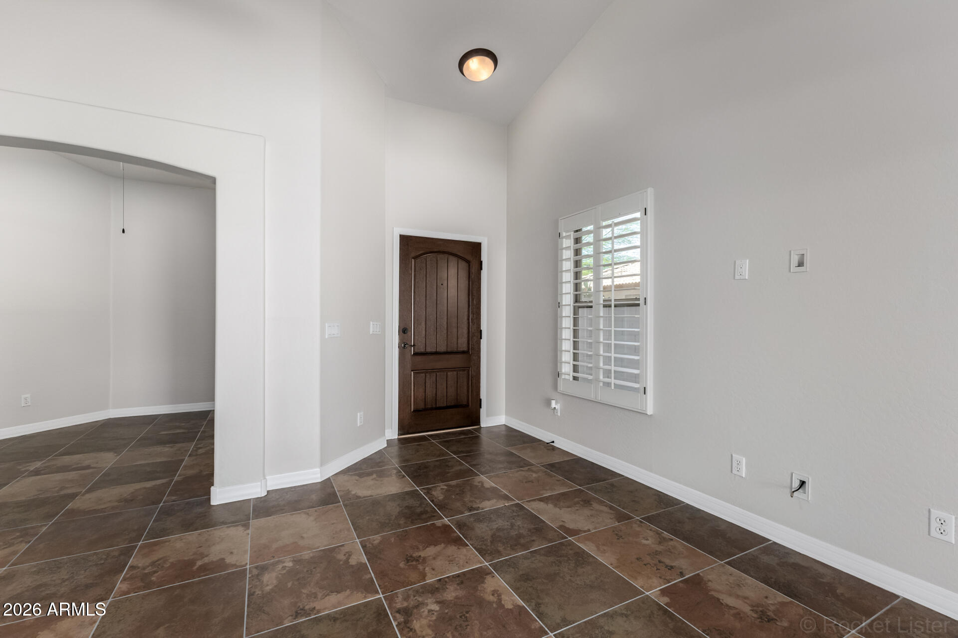 2682 E SILVERSMITH Trail