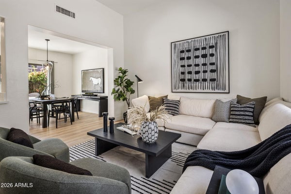 3975 E MELINDA DR, PHOENIX, AZ 85050 - Image 825c1e8a10fc5d74df92aa37f444eb2c/2721380964