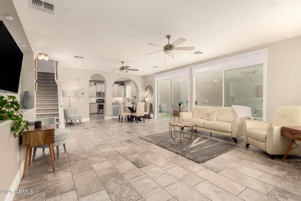 Photo of 28927 N 124th Drive, Peoria, AZ 85383 (MLS # 6987151)