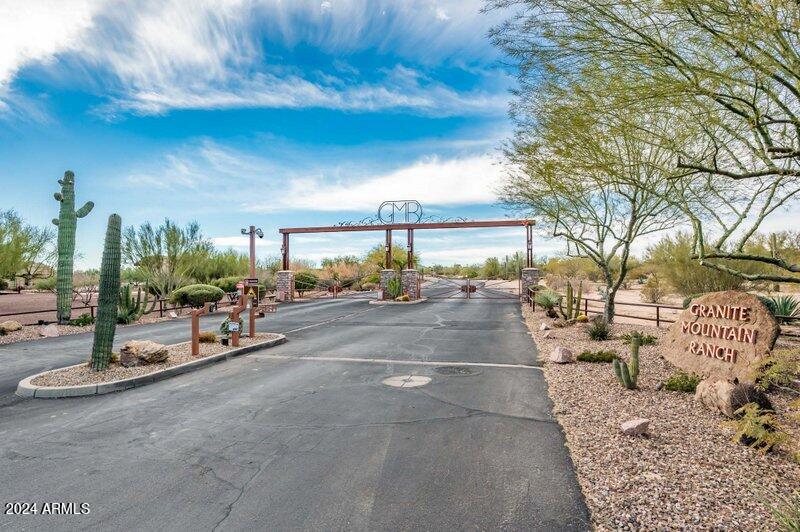 GRANITE MOUNTAIN RANCH UNIT 1 - Residential