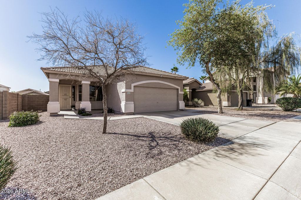 Photo of 12579 W Clarendon Avenue, Avondale, AZ 85392 (MLS # 6988443)