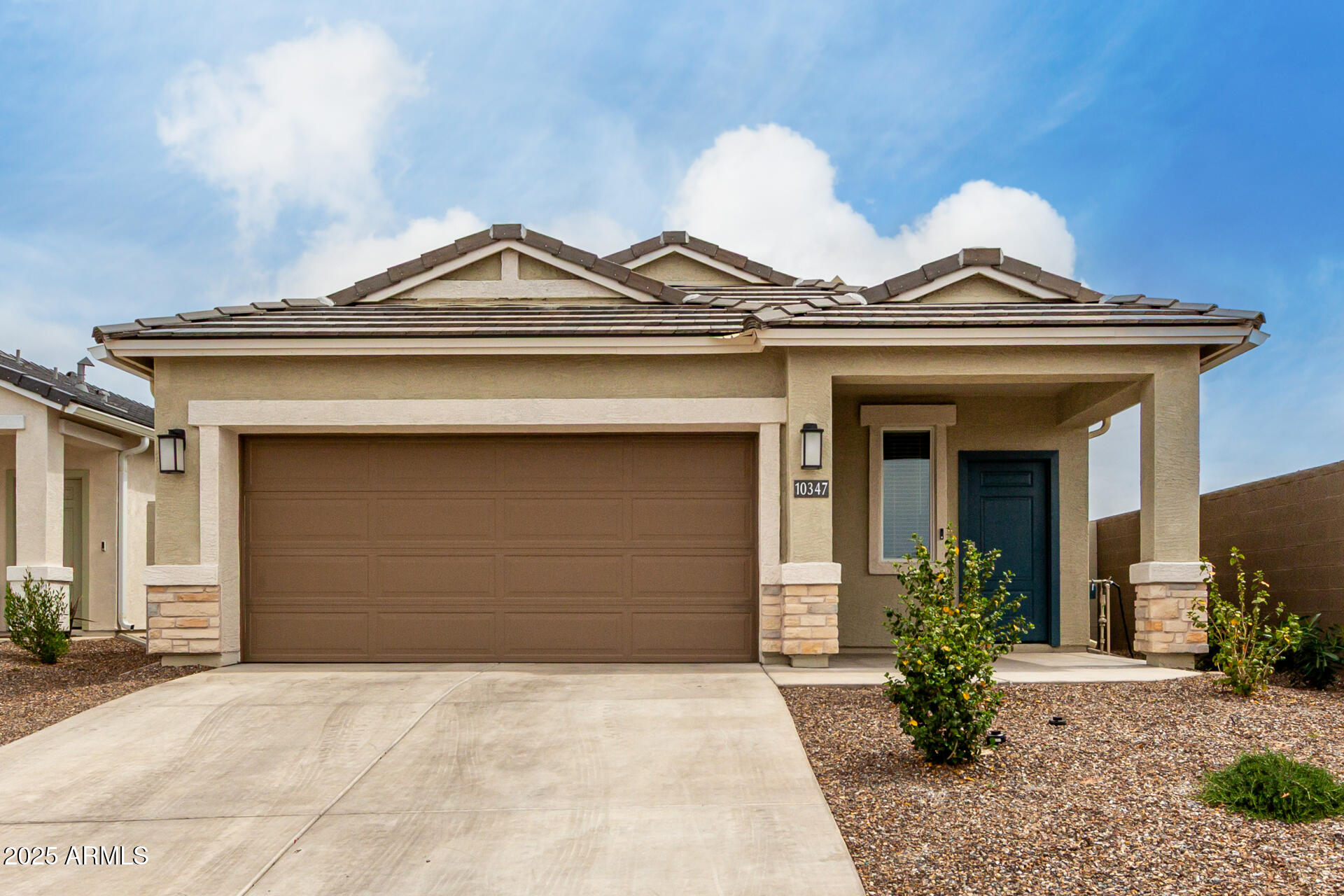 10347 S Saguaro Drive