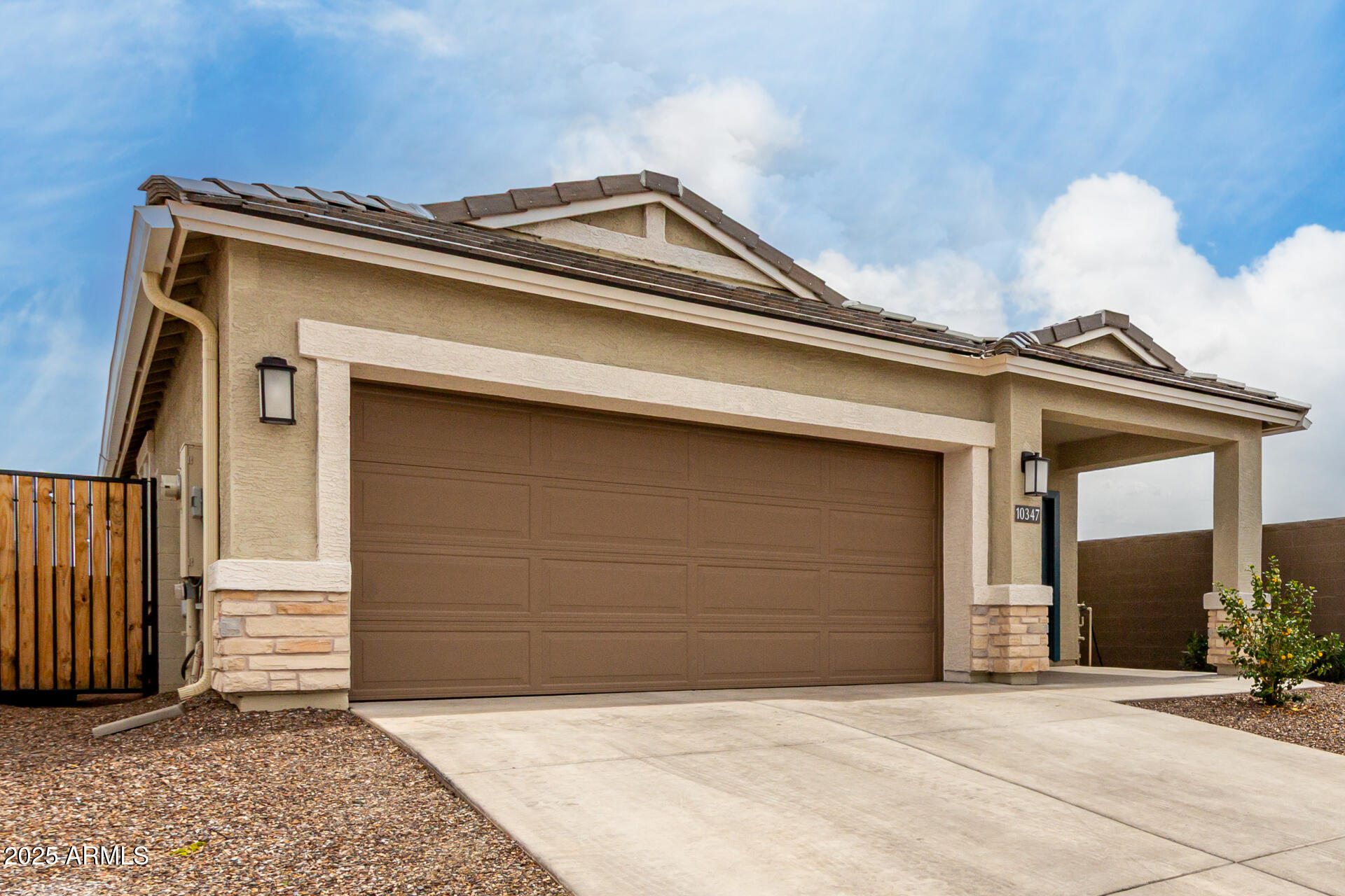 10347 S Saguaro Drive