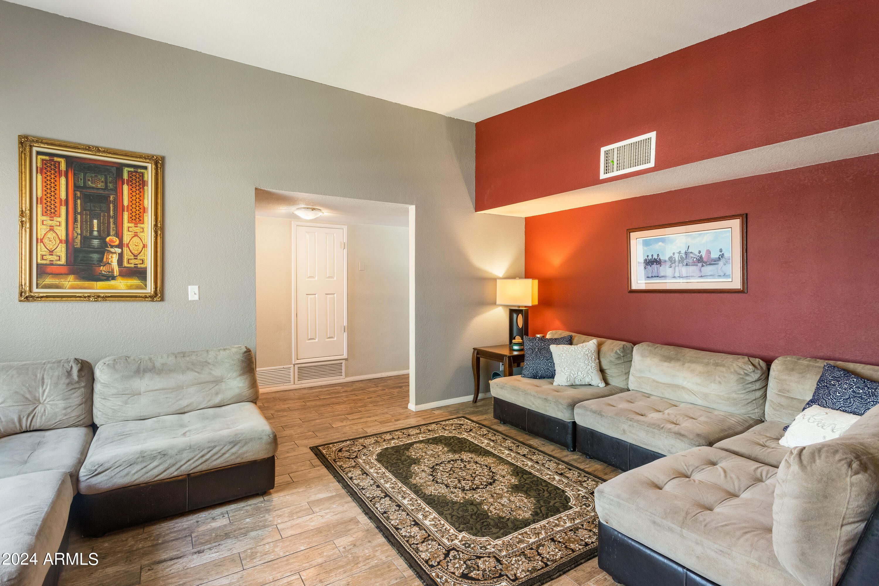 TOWN & COUNTRY ESTATES 6 - Residential