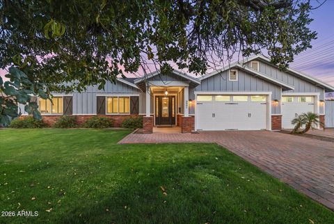 Photo of 3401 N 34th Place, Phoenix, AZ 85018 (MLS # 7022748)