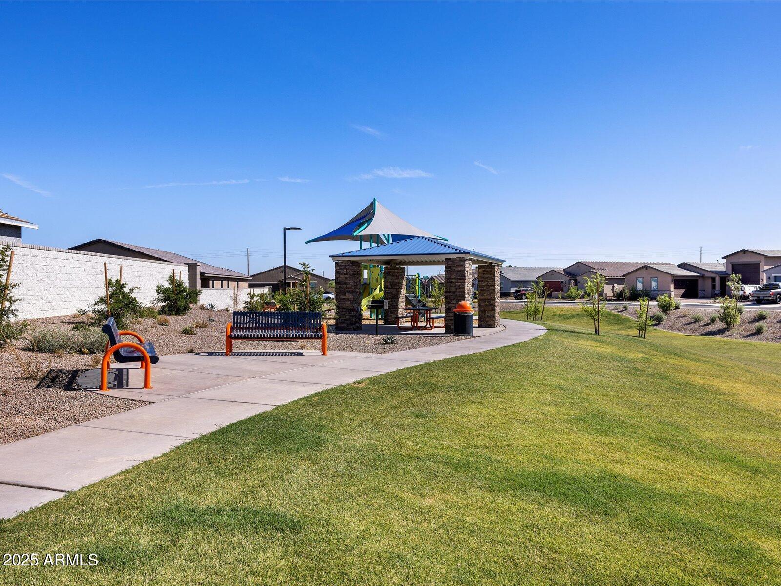 4225 W LISA Lane