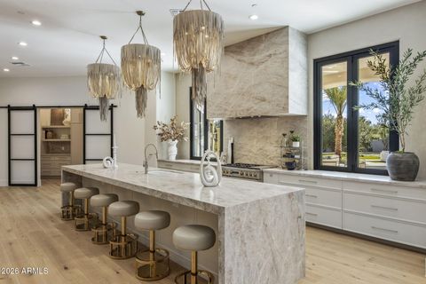 Photo of 4901 E Tomahawk Trail, Paradise Valley, AZ 85253 (MLS # 6970248)