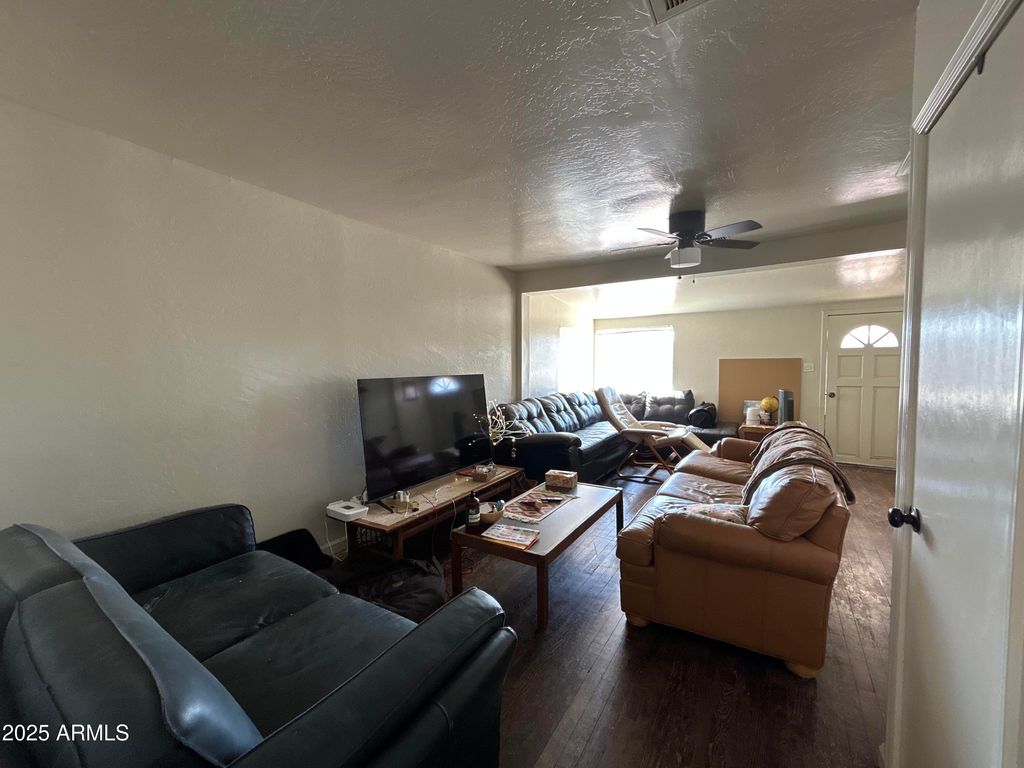 Photo of 1010 N Park Avenue, Casa Grande, AZ 85122 (MLS # 6923078)