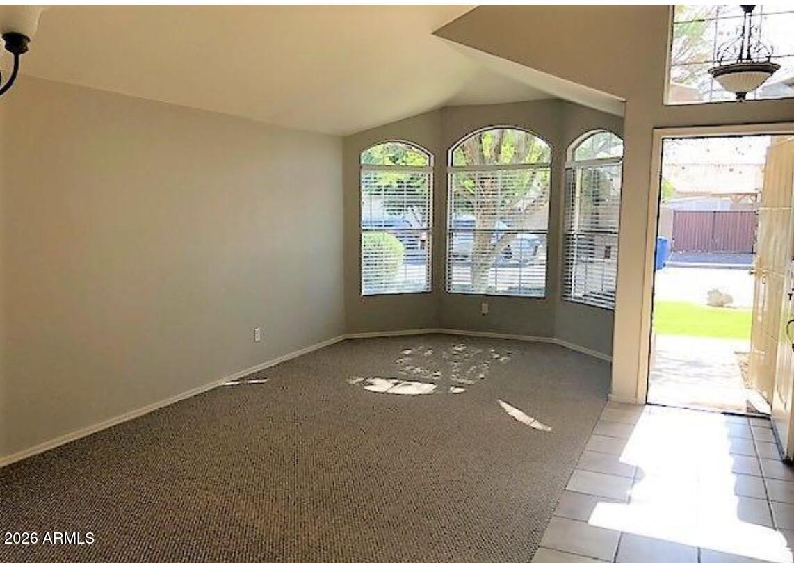 150 S Cobblestone Drive