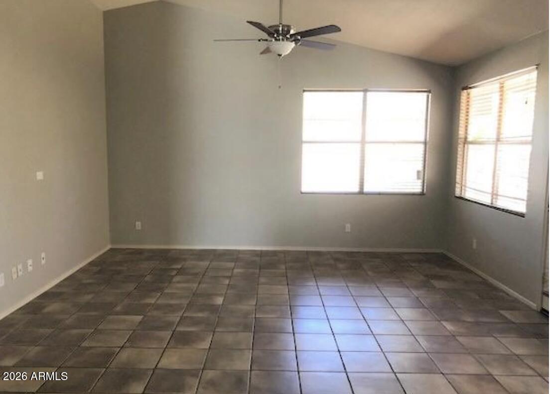 150 S Cobblestone Drive