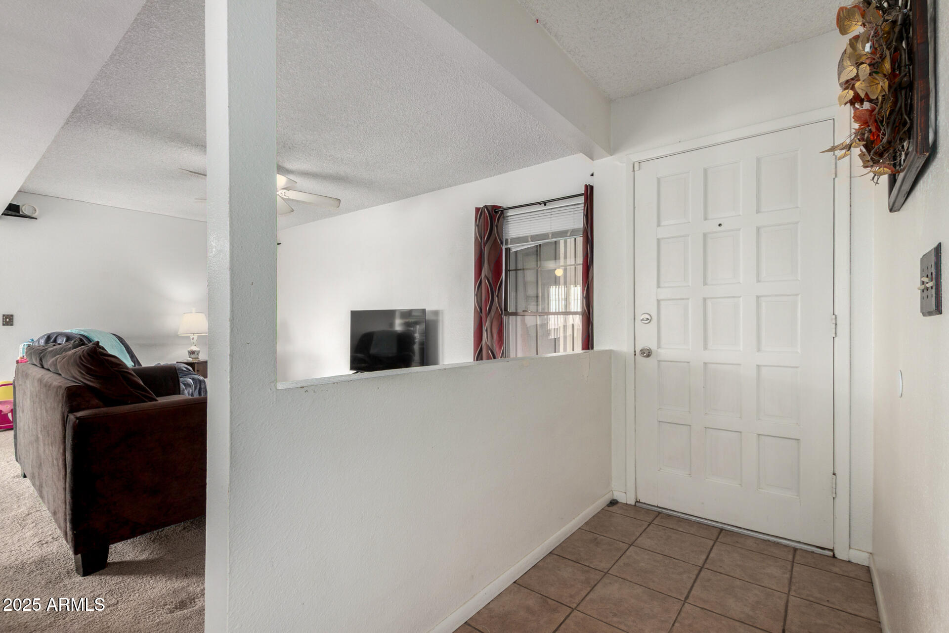 3037 W LIBBY Street
