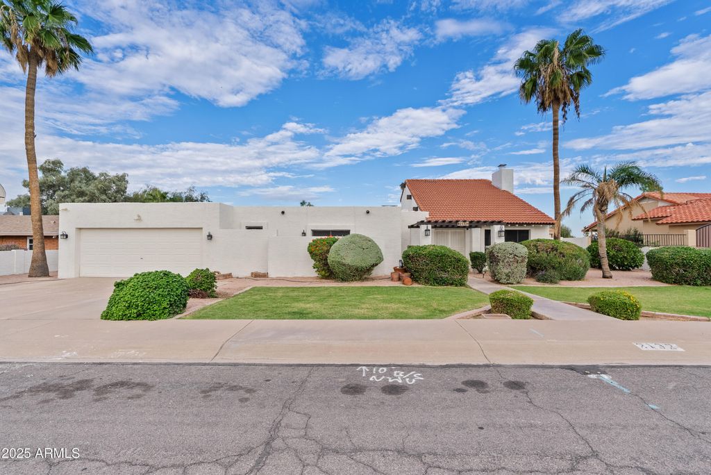 Photo of 2132 N 63rd Place, Mesa, AZ 85215 (MLS # 6930385)