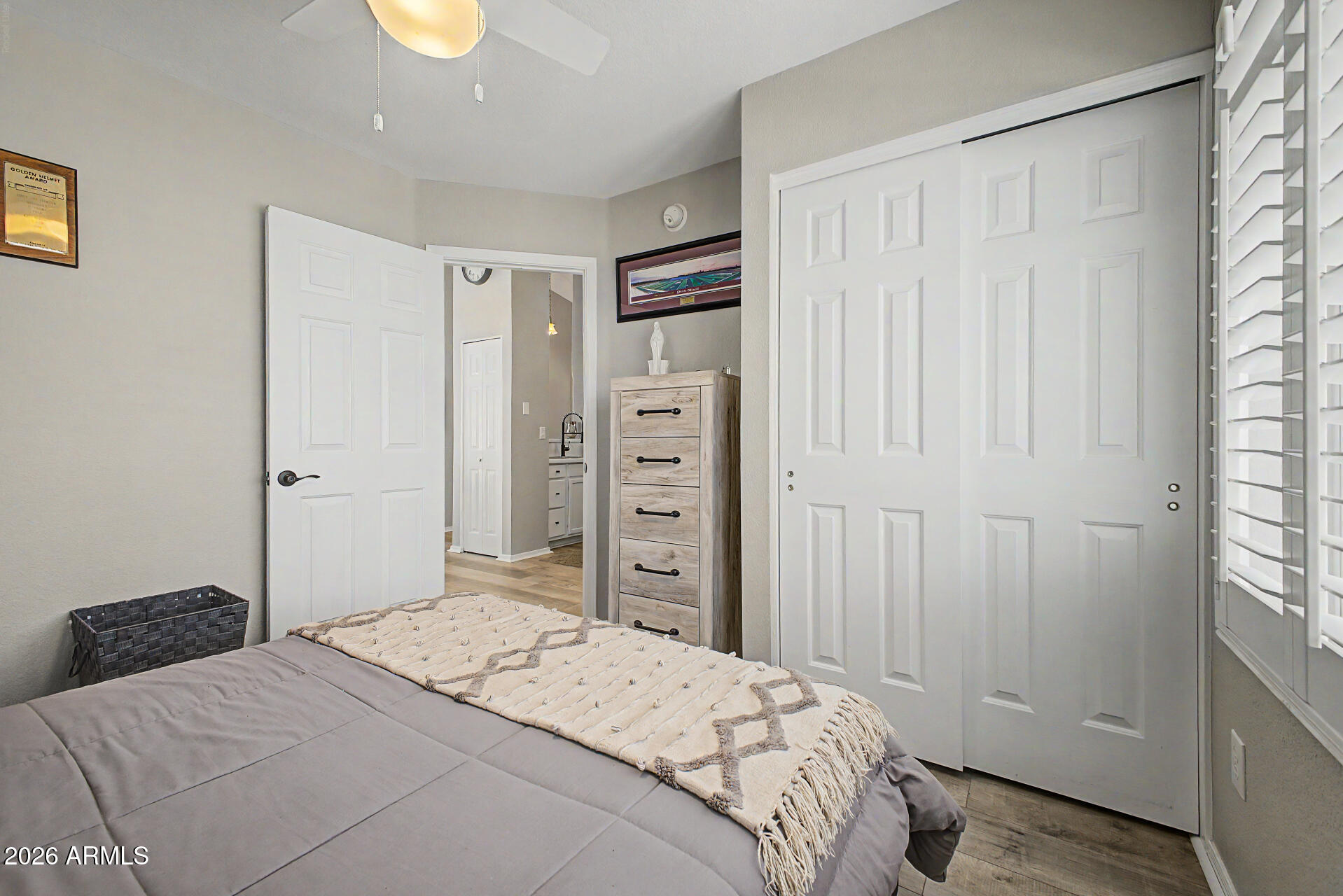 SUNBIRD UNIT ELEVEN - Residential