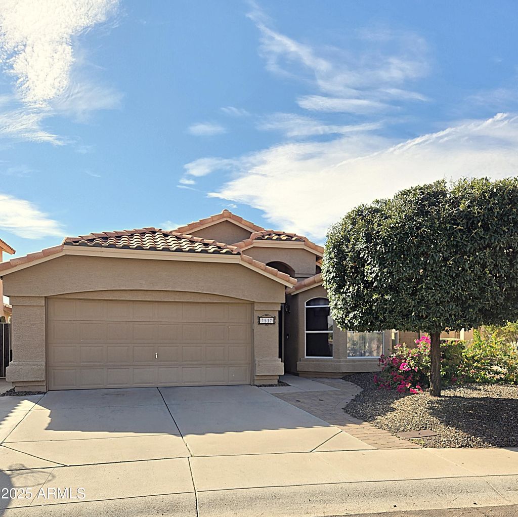 Photo of 7537 W Wescott Drive, Glendale, AZ 85308 (MLS # 6948626)