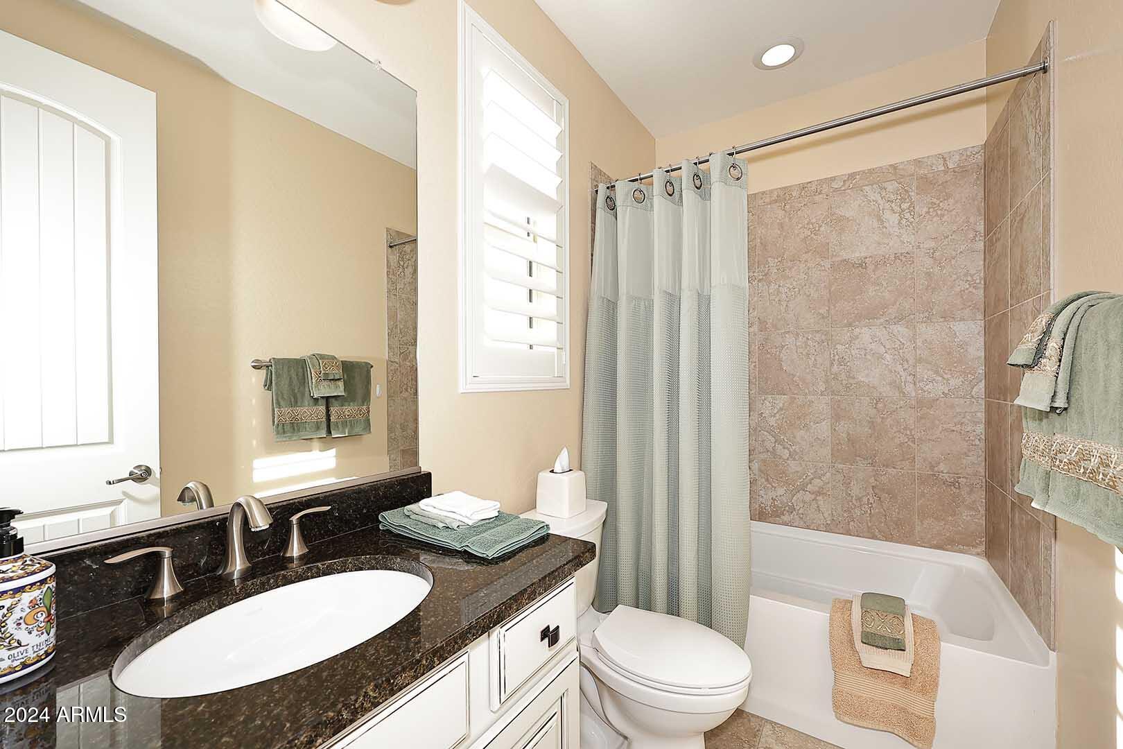 Cave Creek, Arizona 85331, United States, 3 Bedrooms Bedrooms, ,3 BathroomsBathrooms,Residential,Pending,21621