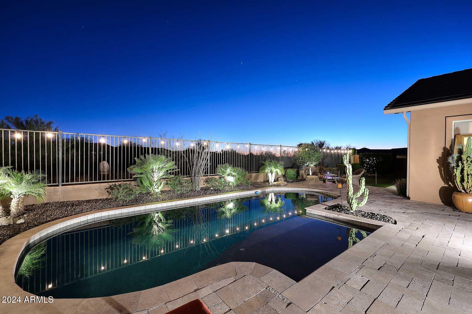 Cave Creek, Arizona 85331, United States, 3 Bedrooms Bedrooms, ,3 BathroomsBathrooms,Residential,Pending,21621